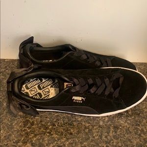 Puma suede bow block sneaker